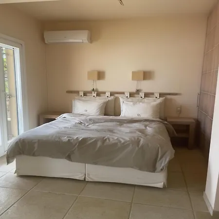 Alpha Luxury - Private Pool & Vip Services Vilă Platanias (Thessaly)