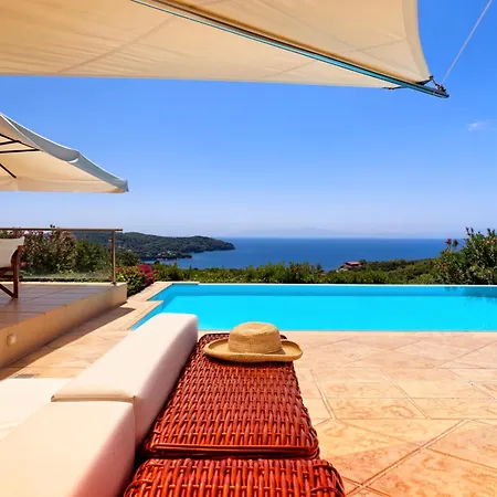 Alpha Luxury - Private Pool & Vip Services Platanias (Thessaly)